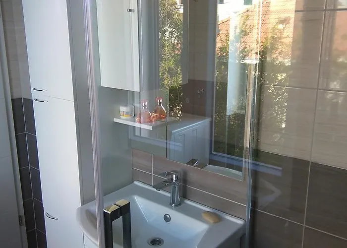 Centar Manus Appartement *